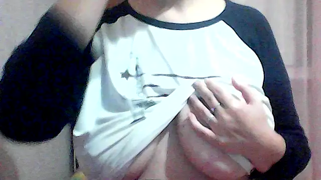 AnaXBerry online show from November 2025 05:36:02 PM