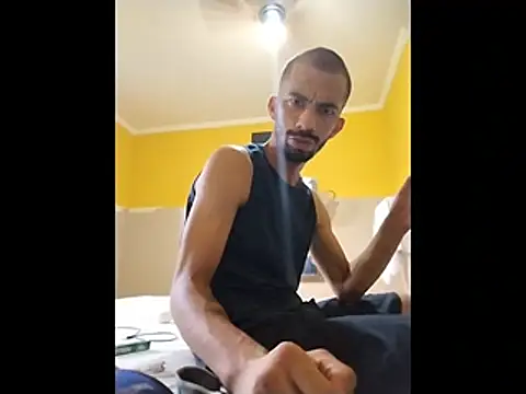 UncutToyBoy23cm online show from January 2026 10:53:01 AM