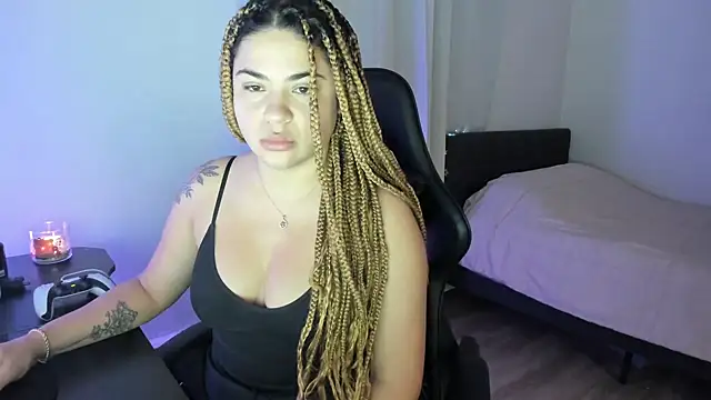 MelSaunders online show from December 2024 03:03:02 AM