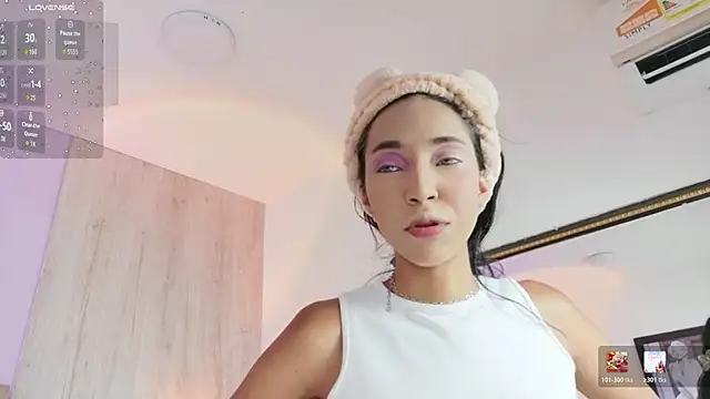 AbrilBrent online show from April 2026 07:30:02 PM