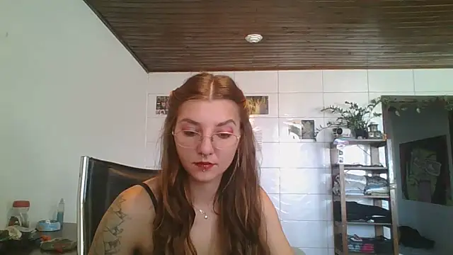 SweetyBabyDemon online show from April 2026 01:26:01 PM