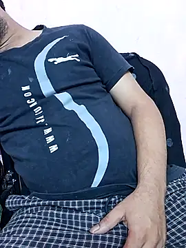 GlassBarge9 online show from November 2025 02:06:01 PM