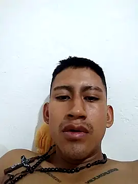 Snapshot of Isaanegrito chatting on November 2025 05:12:02 PM Isaanegrito online show from November 2025 05:12:02 PM