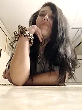 gorgeous11 online show from February 2025 10:45:01 AM