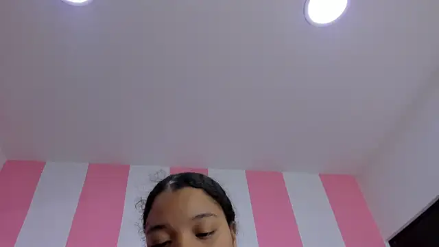 ISABELLA 020 online show from March 2026 12:44:01 PM