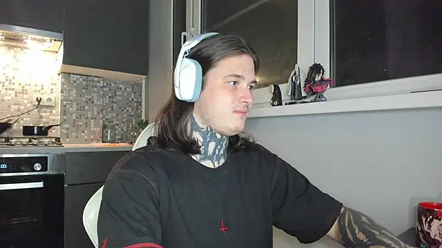  torfin  online show from March 2025 11:43:02 PM