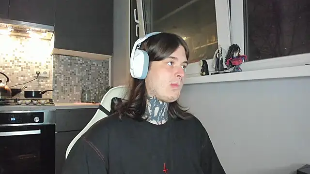  torfin  online show from March 2025 08:53:02 PM