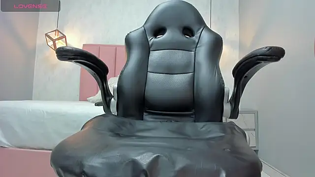 chelsyquinn online show from February 2026 07:10:02 AM