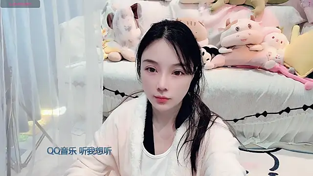 AKiKi711 online show from March 2026 05:02:02 AM