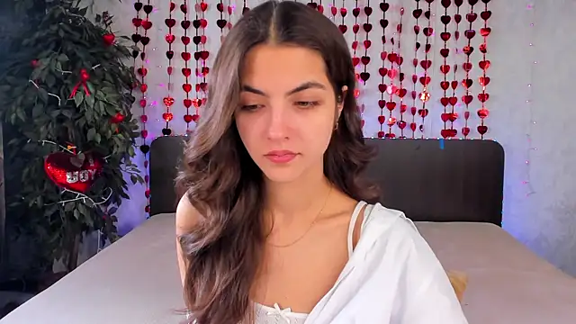 Milana Crystal  online show from February 2025 08:17:02 AM