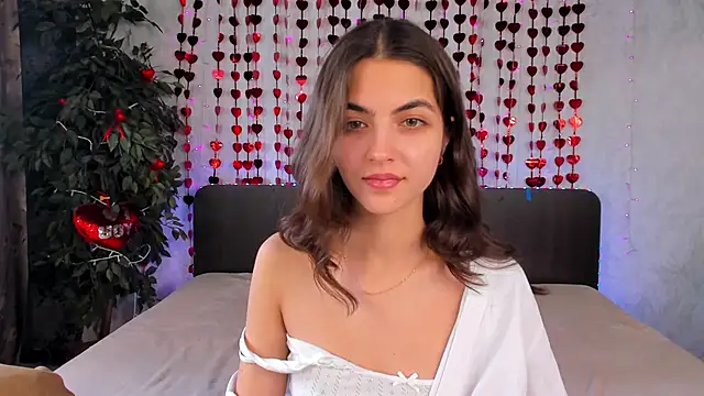 Milana Crystal  online show from February 2025 11:20:01 AM