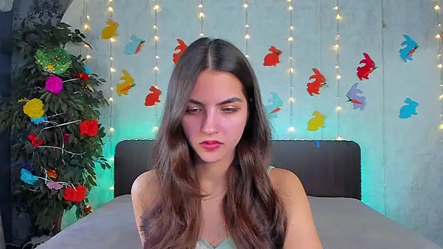 Milana Crystal  online show from April 2026 12:30:02 PM