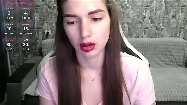 MissMiaCutie online show from October 2025 10:26:01 AM