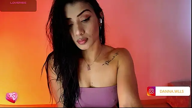 Dannawells online show from February 2026 03:20:01 PM