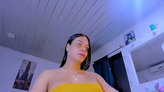 LatinVenuz online show from March 2026 06:08:01 AM