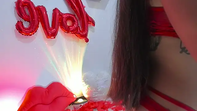 Snapshot of SharonSander chatting on February 2025 04:36:02 AM SharonSander online show from February 2025 04:36:02 AM