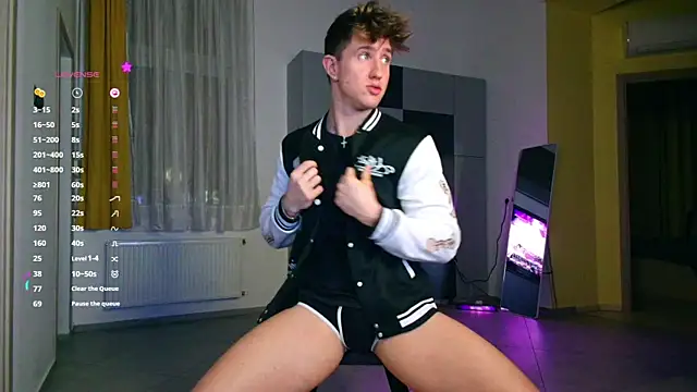 Snapshot of ChristianLevine_ chatting on November 2025 07:02:02 PM ChristianLevine online show from November 2025 07:02:02 PM