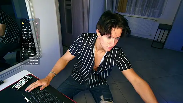 ChristianLevine  online show from April 2026 05:28:01 PM