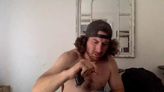 Snapshot of sirchubster chatting on May 2026 02:45:01 PM sirchubster online show from May 2026 02:45:01 PM