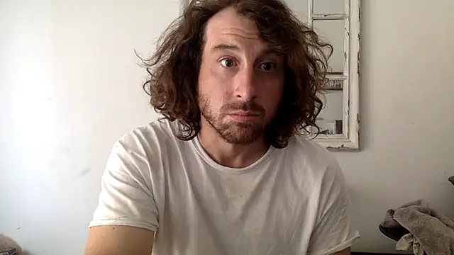 Snapshot of sirchubster chatting on May 2026 02:35:01 PM sirchubster online show from May 2026 02:35:01 PM