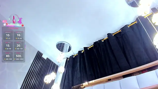 SarayRoyse online show from October 2025 07:37:02 PM