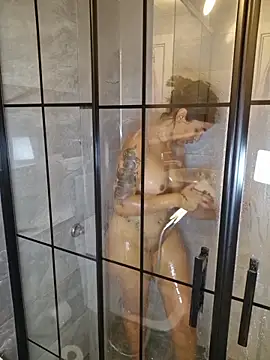 Esmertarcinim online show from December 2025 04:33:01 PM