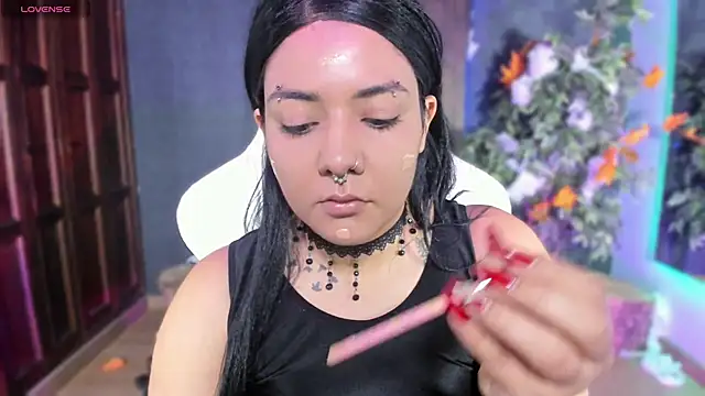 Snapshot of Evelynn chatting on October 2025 10:41:01 AM Evelynn online show from October 2025 10:41:01 AM