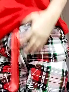 irinamaux online show from December 2025 02:25:02 PM