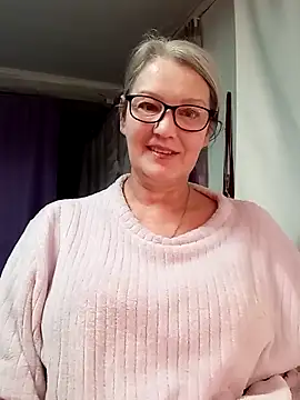 irinamaux online show from February 2026 11:55:02 PM