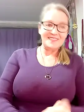 irinamaux online show from February 2026 02:30:02 AM