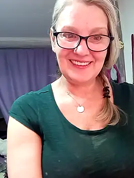 irinamaux online show from March 2026 01:01:02 AM