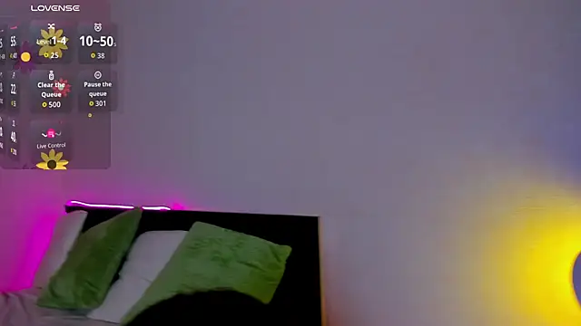 lexxxxxxi online show from December 2025 06:13:02 PM