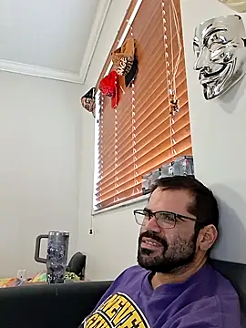 Zander823 online show from February 2026 08:19:02 PM