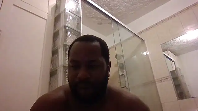 Snapshot of Bighood_T chatting on May 2026 04:08:01 AM Bighood T online show from May 2026 04:08:01 AM