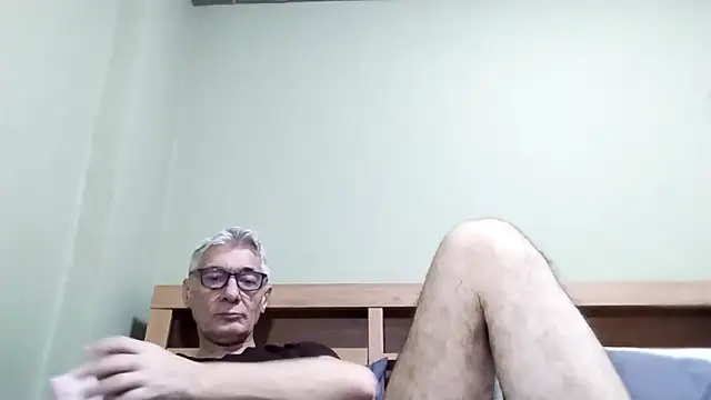 BIGUNCUTHARDCOCK online show from October 2025 02:54:01 AM