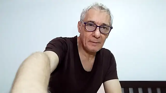 BIGUNCUTHARDCOCK online show from February 2026 02:06:02 AM