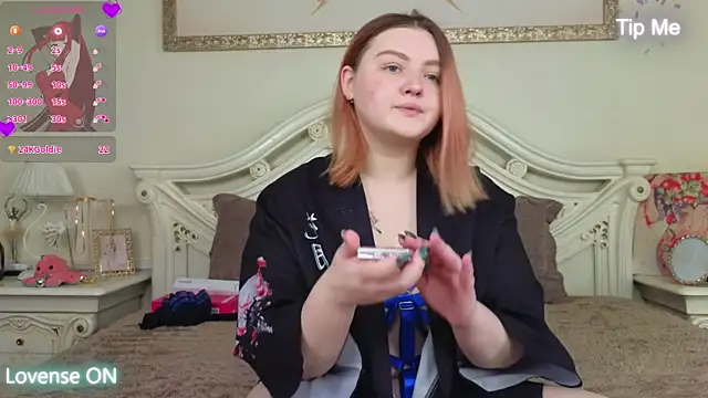 Snapshot of Unholy_Lady chatting on May 2026 06:08:01 AM Unholy Lady online show from May 2026 06:08:01 AM