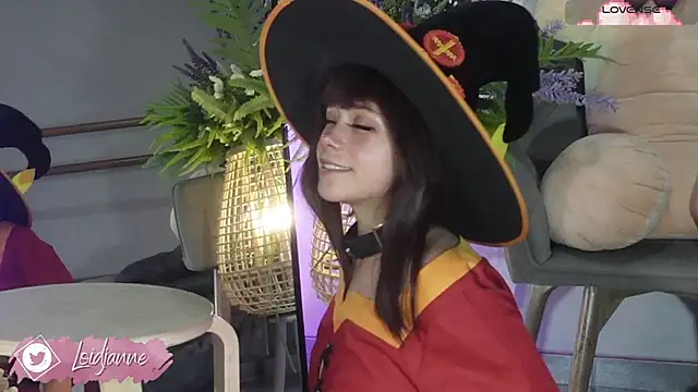 loIijanne online show from April 2026 11:10:01 PM