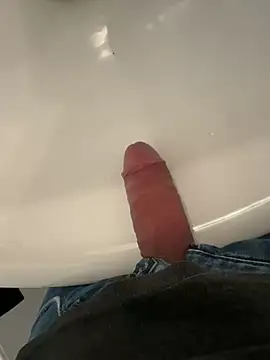 Snapshot of spanner91111 chatting on March 2025 02:02:01 PM spanner91111 online show from March 2025 02:02:01 PM