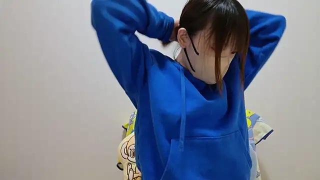 hi---chan- online show from December 2024 03:48:01 PM