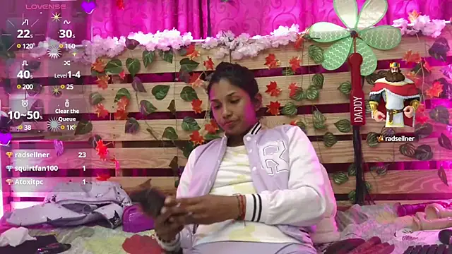 Elsa Parisi online show from January 2025 12:22:01 AM