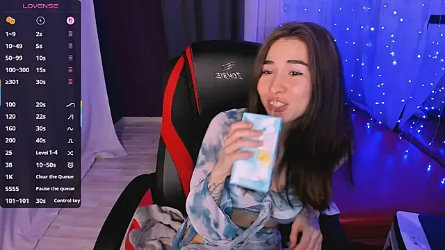 ashleyro1 online show from February 2026 01:18:01 PM