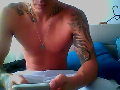 Skater29xx2 online show from February 2025 06:24:01 PM