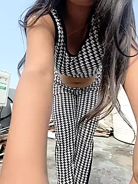 Snapshot of Anamika_24 chatting on January 2025 06:35:02 AM Anamika 24 online show from January 2025 06:35:02 AM
