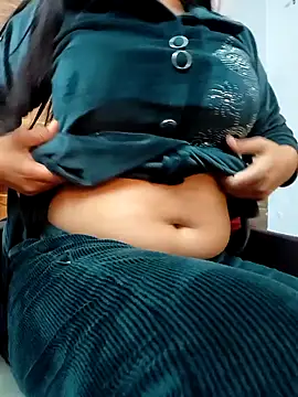 Snapshot of Anamika_24 chatting on February 2025 09:25:02 AM Anamika 24 online show from February 2025 09:25:02 AM