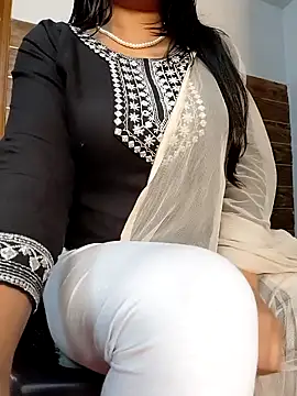 Snapshot of Anamika_24 chatting on February 2025 05:58:01 AM Anamika 24 online show from February 2025 05:58:01 AM