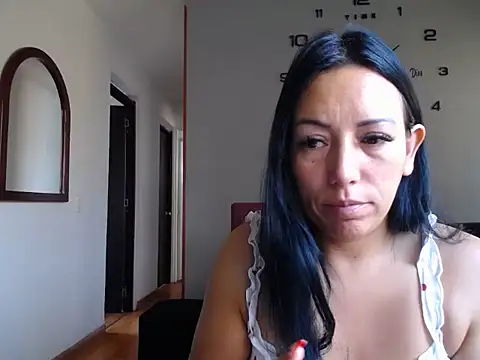 Laura martin  online show from February 2026 12:10:01 PM