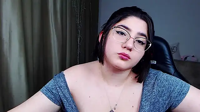 Crazy Bunya online show from December 2024 01:35:02 PM