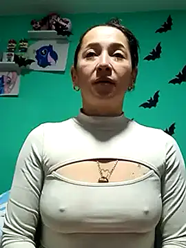 emilypoppy3 online show from January 2025 02:24:02 PM