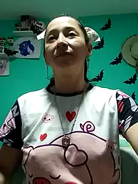 emilypoppy3 online show from February 2025 01:10:02 PM